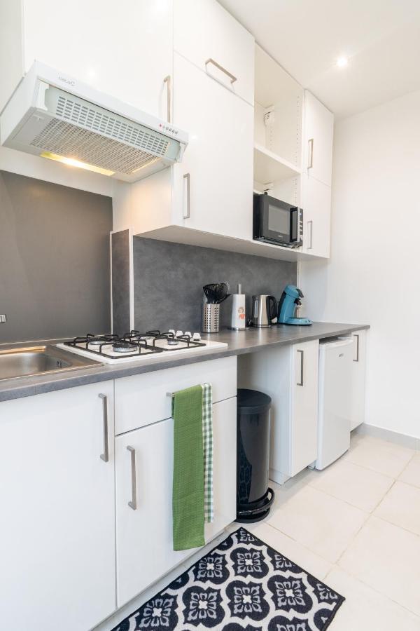L'Emeraude, Proche Gare De Melun Apartamento Exterior foto