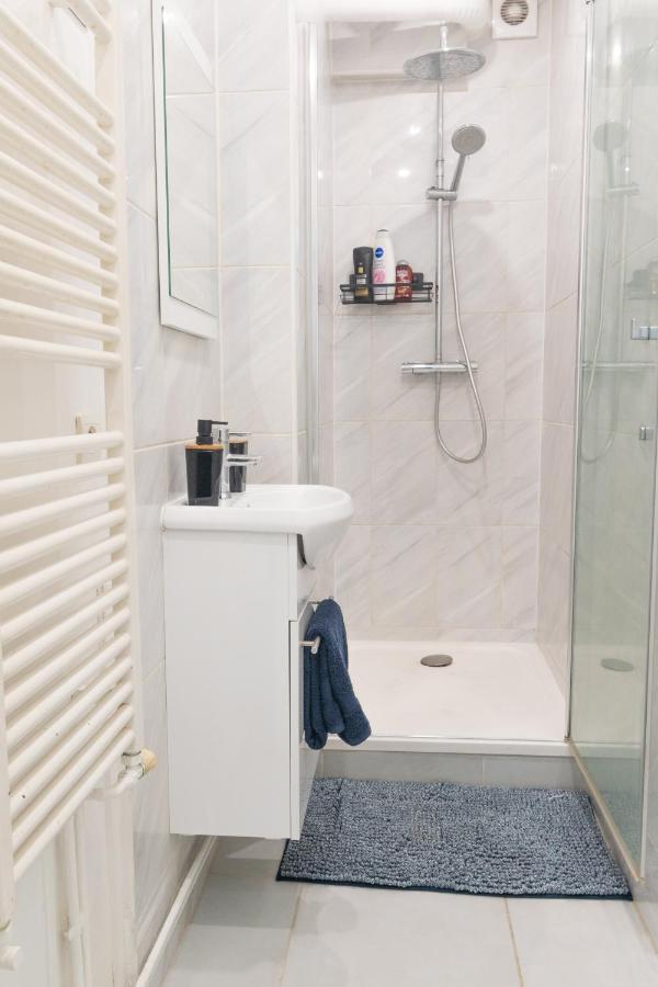 L'Emeraude, Proche Gare De Melun Apartamento Exterior foto